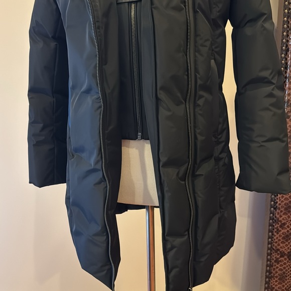 Mackage Girl's Loulou Long Classic Down Jacket. Size 14.  Kids NEW - Picture 5 of 10